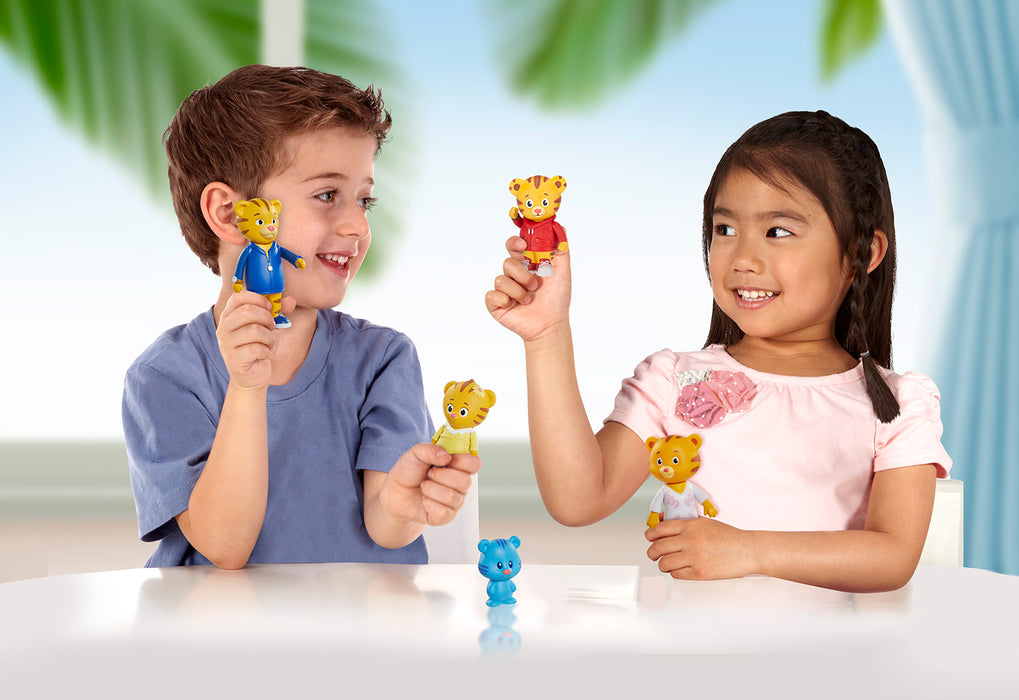 Neighborhood Family Figures (5 Pack)
